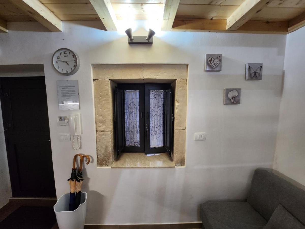 Il Cortile Della Patrona Appartement Syracuse Buitenkant foto